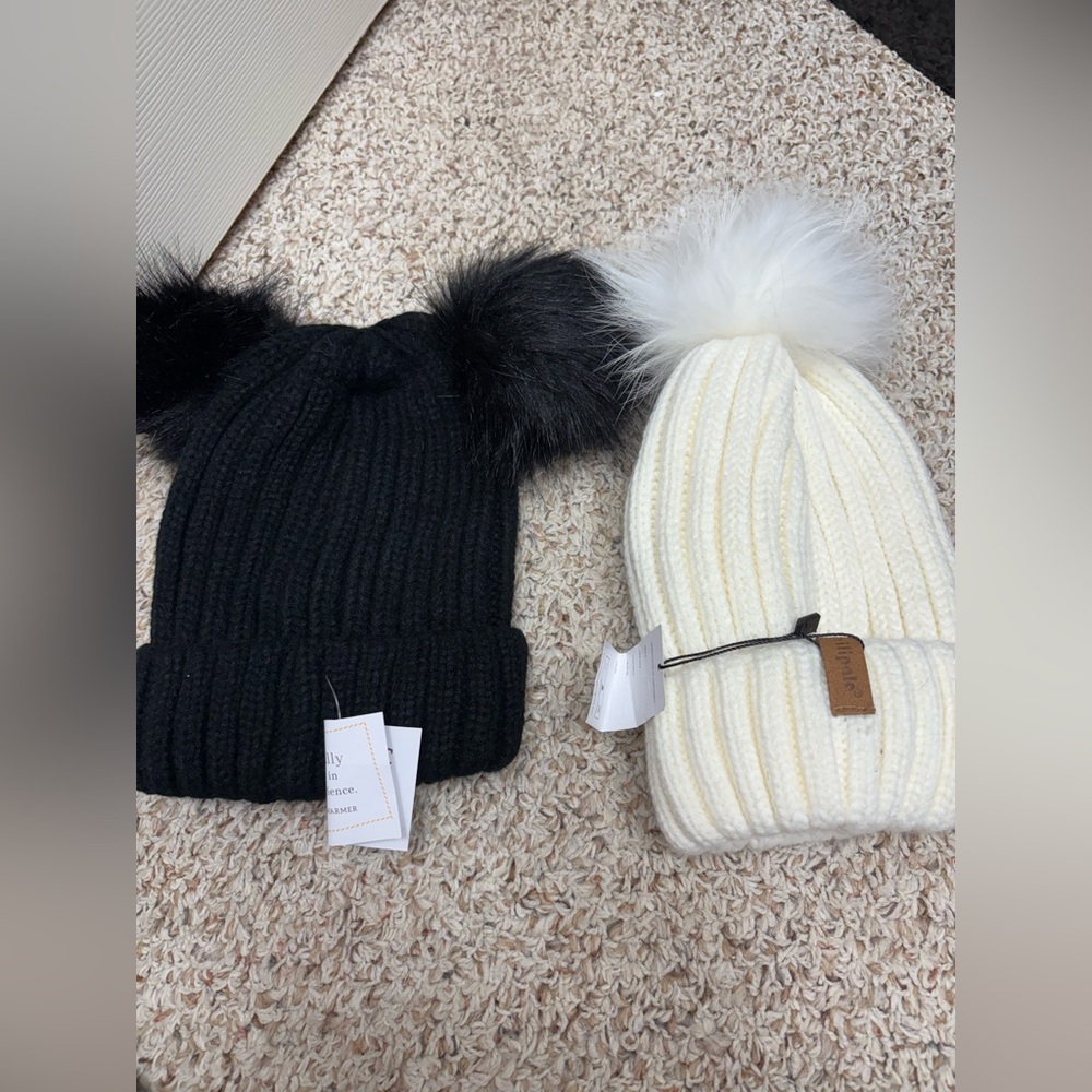 Cozy Knit Beanie Set - Black and White